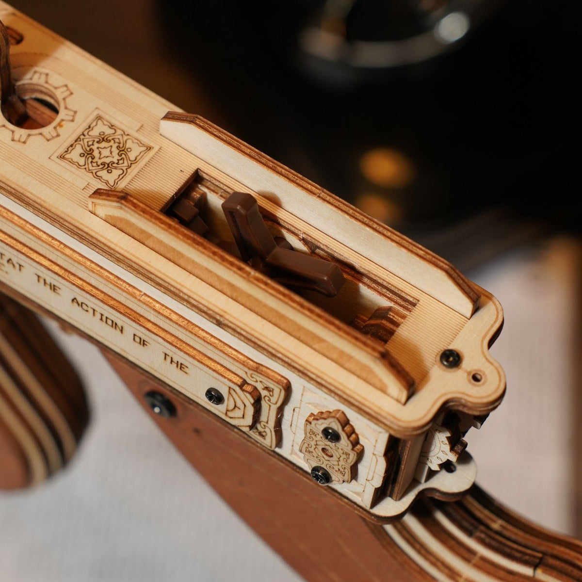 ROKR, Thompson Submachine Toy Gun, LQB01, 3D wooden toy gun puzzle, lifestyle setup