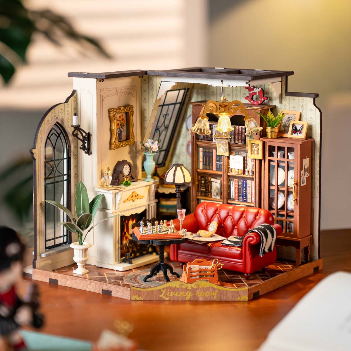 Rolife Catherine's Living Room DG175 miniature house dimension diagram showing 8.35 by 7 by 7.28 inch assembled room on white background
