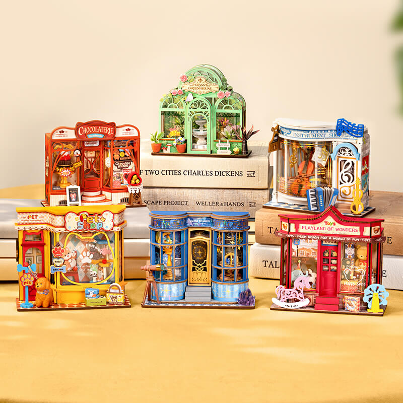 Rolife Green Fountain Garden Miniature House DS049 DIY miniature house kit, close-up of interior components and accessories