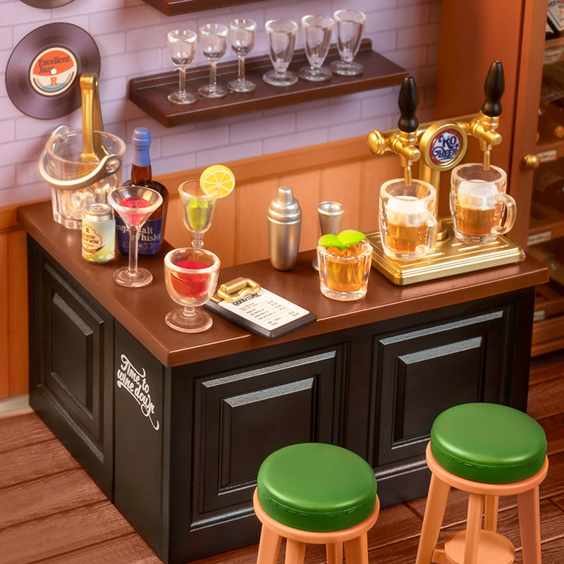 Rolife Super Creator 15 in 1 DIY Miniature House, DIY miniature dollhouse kit, close-up detail