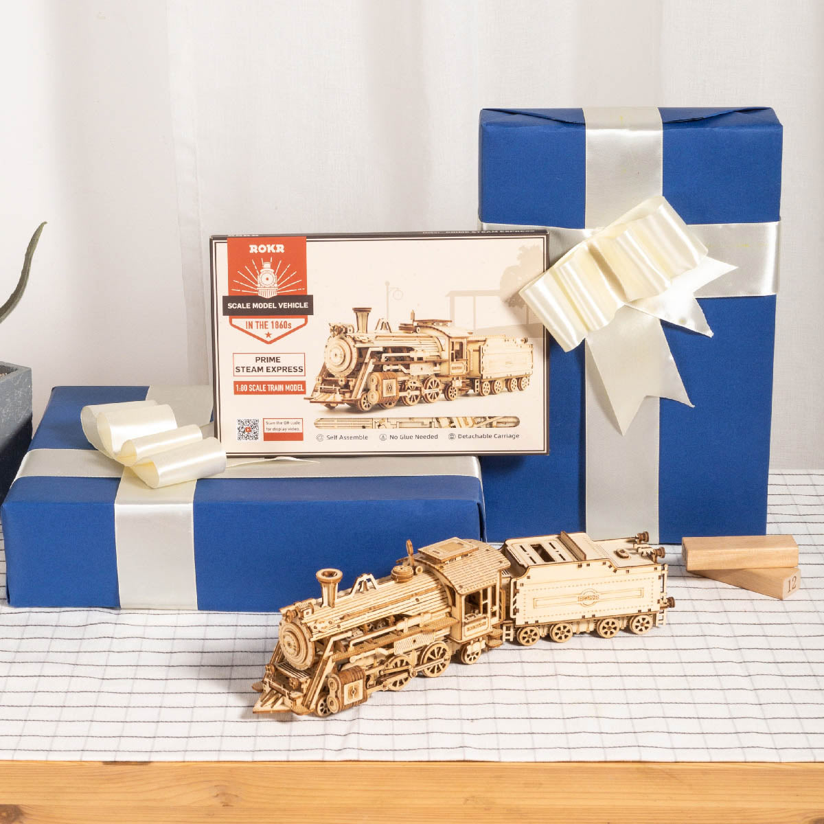 ROKR, Prime Steam Express Train, MC501, 3D wooden train puzzle, styled scene