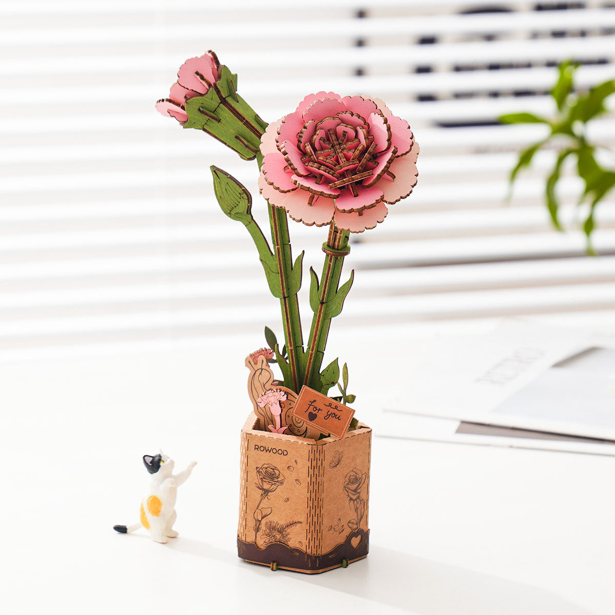 Rowood Pink Carnation DIY Wooden Flower 3D Puzzle TW051, 3D wooden DIY flower puzzle, close-up detail