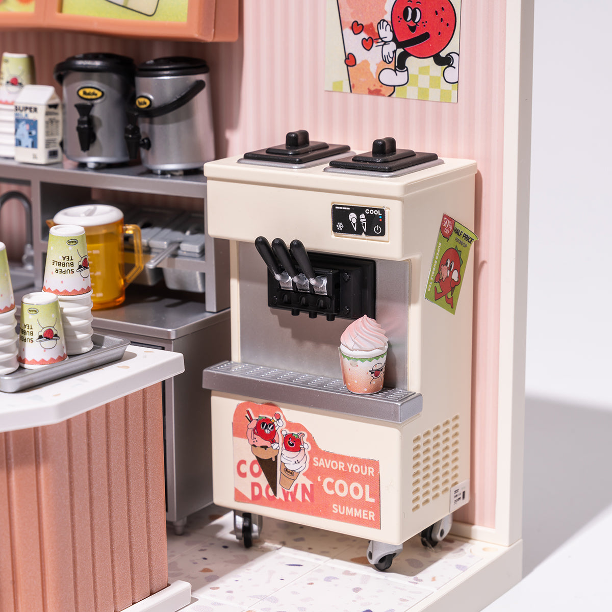 Rolife Super Creator Double Joy Bubble Tea DW006 DIY book nook miniature kit, lifestyle scene on a wooden desk