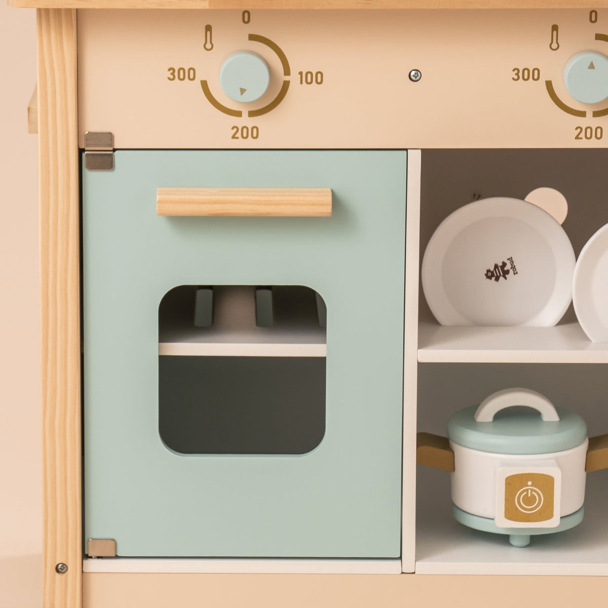 ROBUD WCF14 play kitchen washing machine door detail with circular porthole and round knob controls.