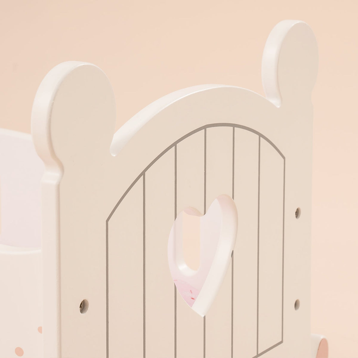 Robud Baby Wooden Doll Crib 18inch WRP01 collectible figurine, scale comparison alongside accessories