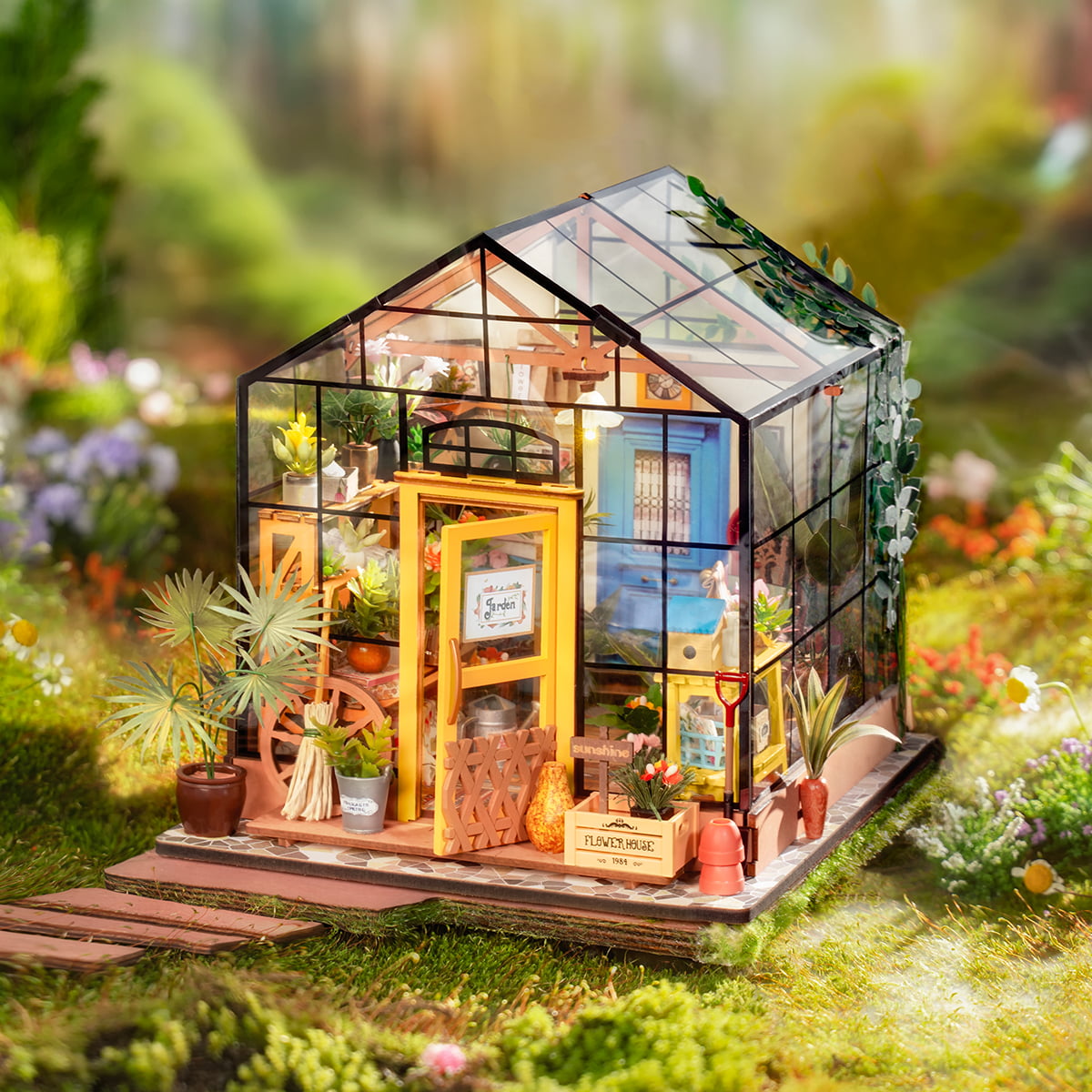 Rolife DIY Miniature Greenhouse and Craft Kit Room